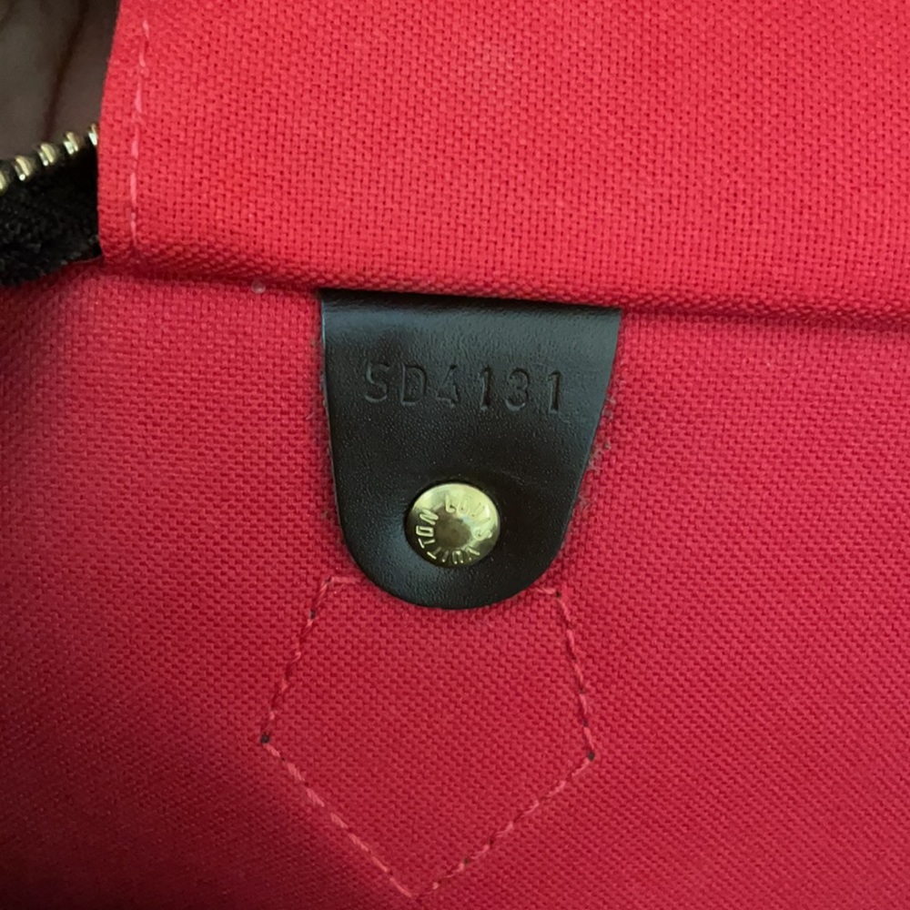 Authentic Louis Vuitton Damier speedy 35. - Picture 10 of 13